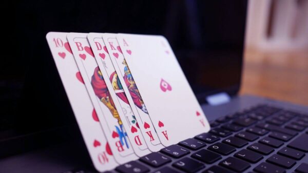 gdzie grać w pokera online